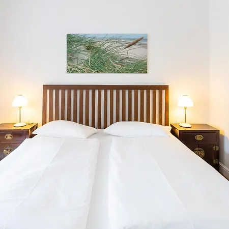 Strandnahe Und Moderne Mit Terrasse, Ravensberg, Apartament *