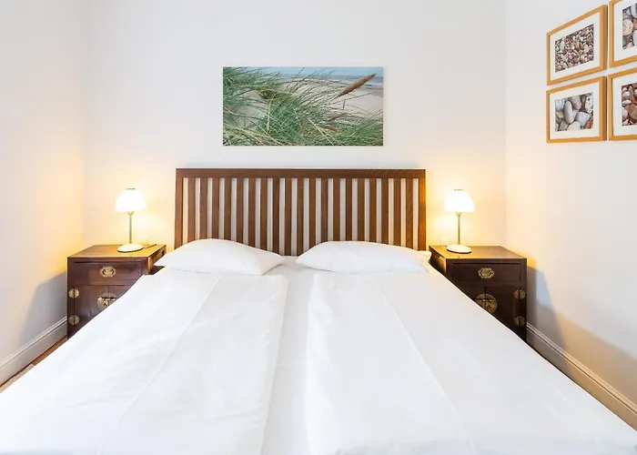 Strandnahe Und Moderne Mit Terrasse, Ravensberg, Apartament *