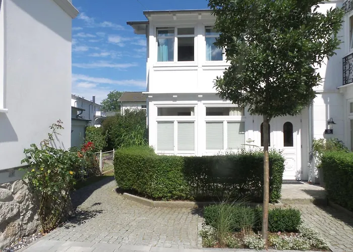 Apartamento Strandnahe Und Moderne Mit Terrasse, Ravensberg, *